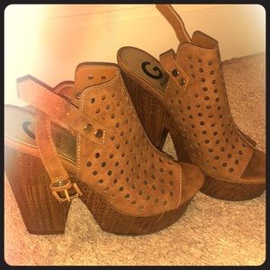 NEW🥀Guess Wedges